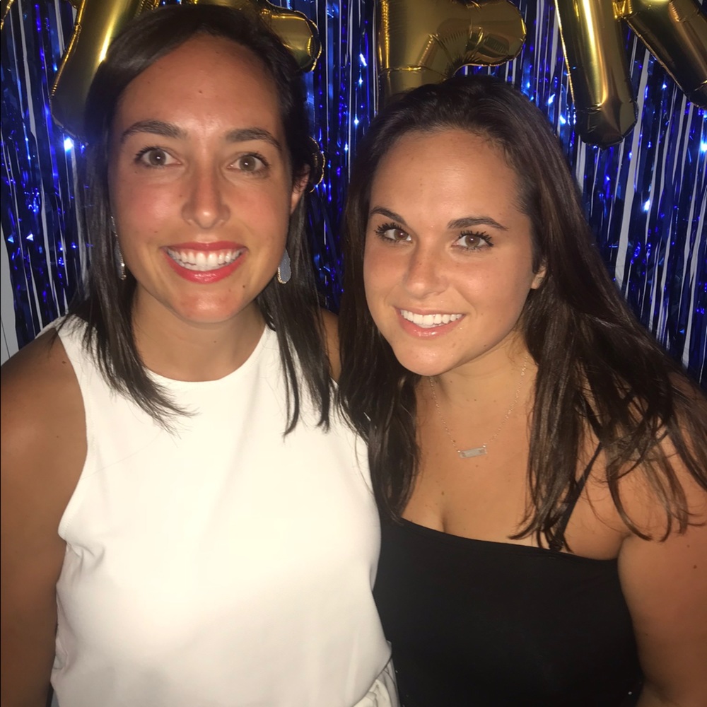 Meet your Poshers, Stephanie and Jamie